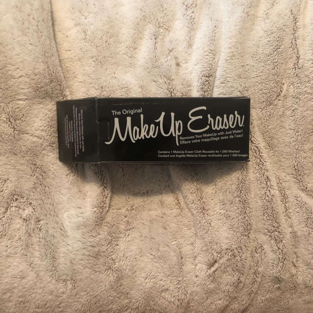 Make up eraser